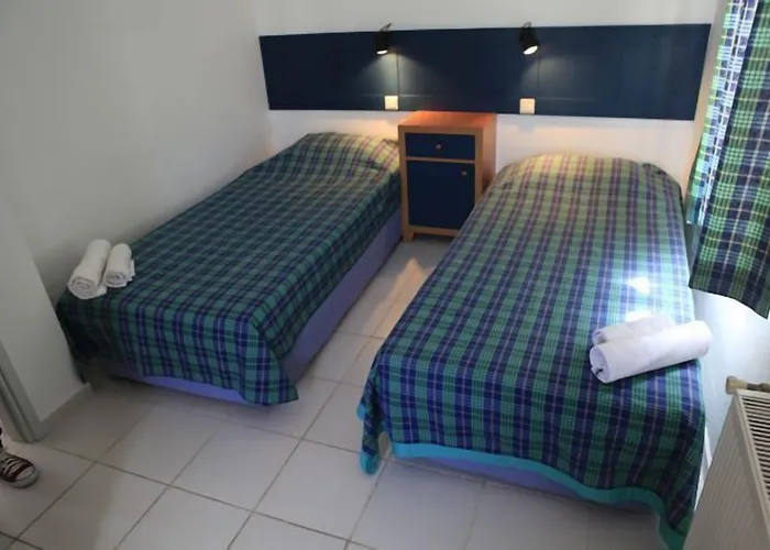 Apartahotel Emelce 3*