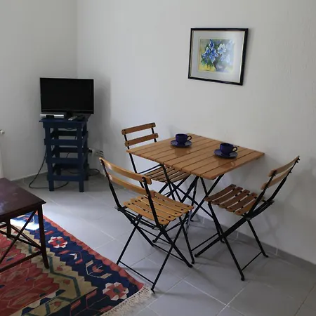 아파트호텔 에멜체 Bodrum