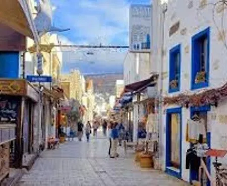 艾玛瓦公寓酒店