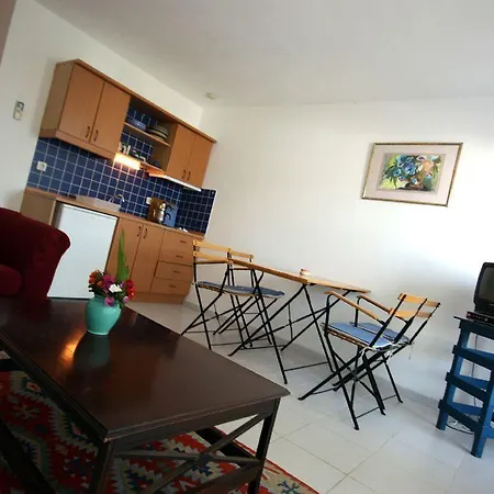 艾玛瓦公寓酒店 3*