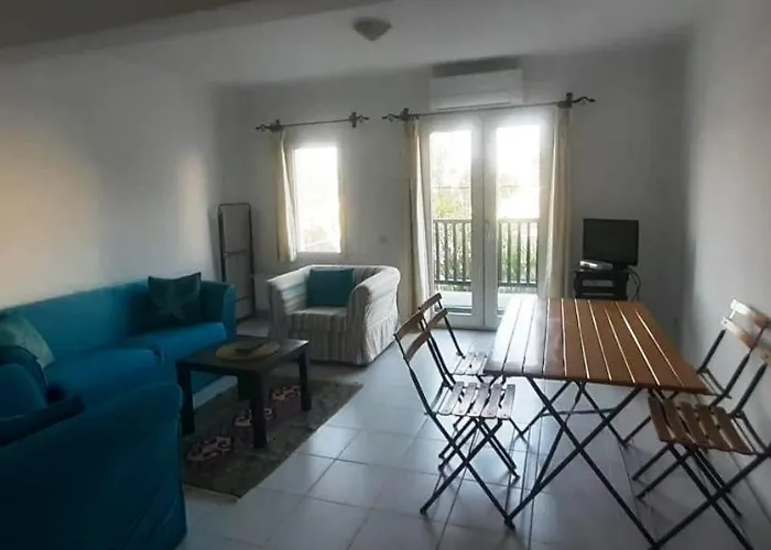 Emelce Apartmanhotel Bodrum