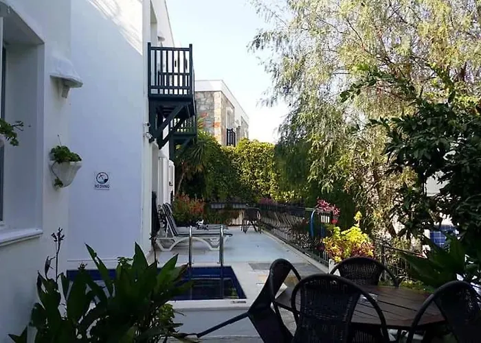 Emelce Aparthotel Bodrum