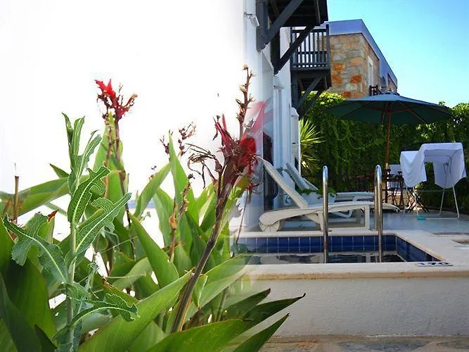 Emelce Apartmanhotel