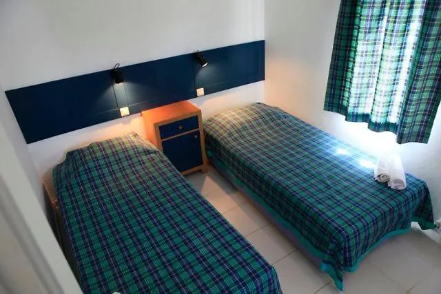 Apart-hotel Emelce 3*