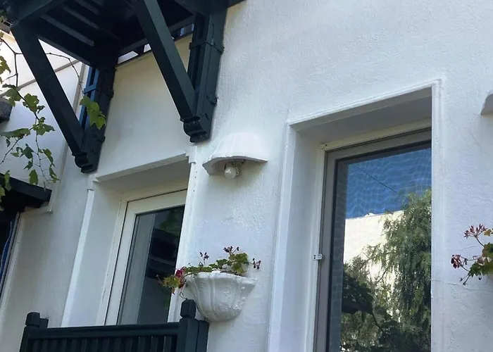 公寓式酒店 艾玛瓦公寓酒店 博德鲁姆