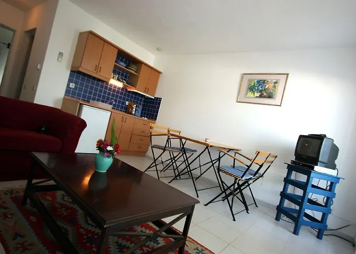 艾玛瓦公寓酒店 3*