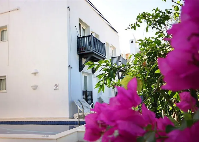 艾玛瓦公寓酒店 3*